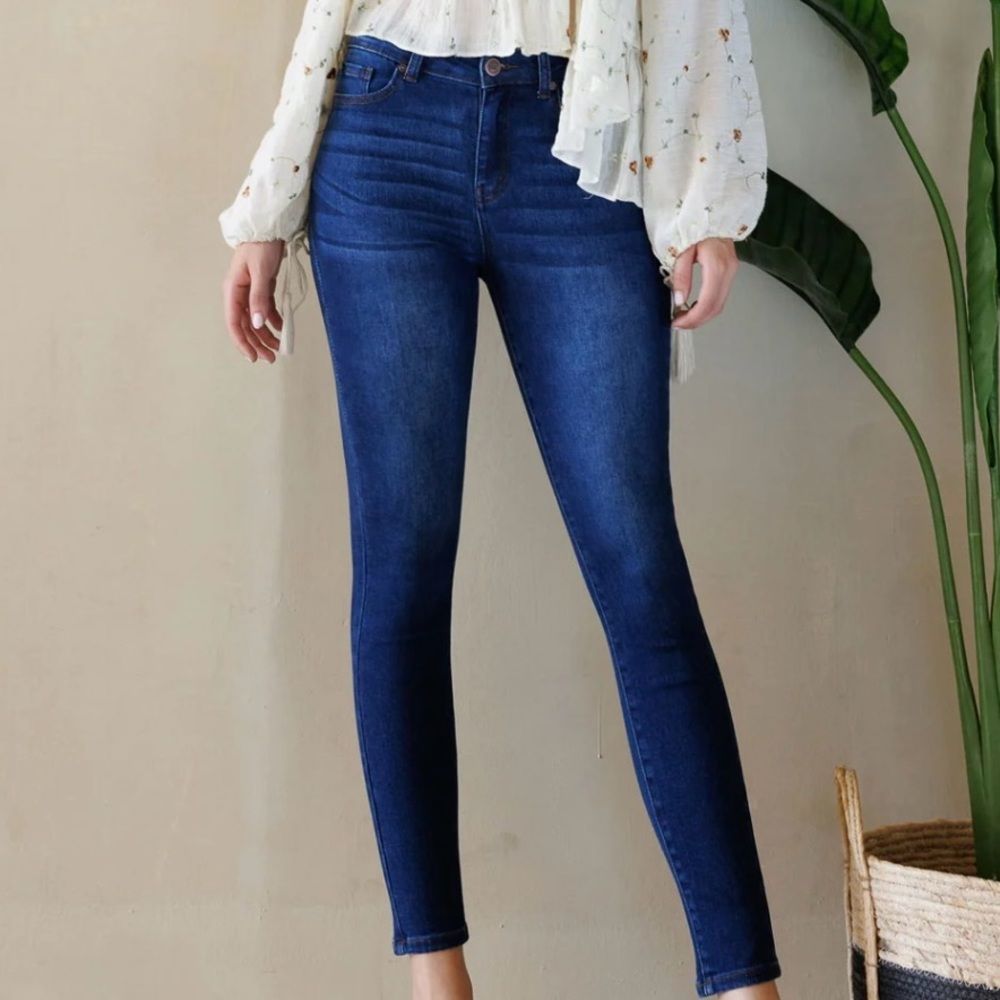Enjean Dark Wash Jeans Skinny Boyfriend Size 15